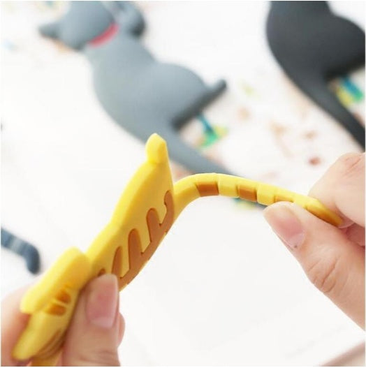 Magic Touch Cat Butt Magnets – Cute & Functional Refrigerator Hooks